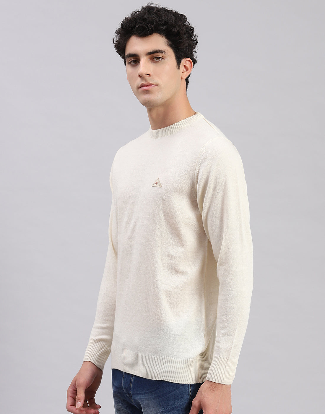 Men Cream Solid Round Neck Full Sleeve Pullover