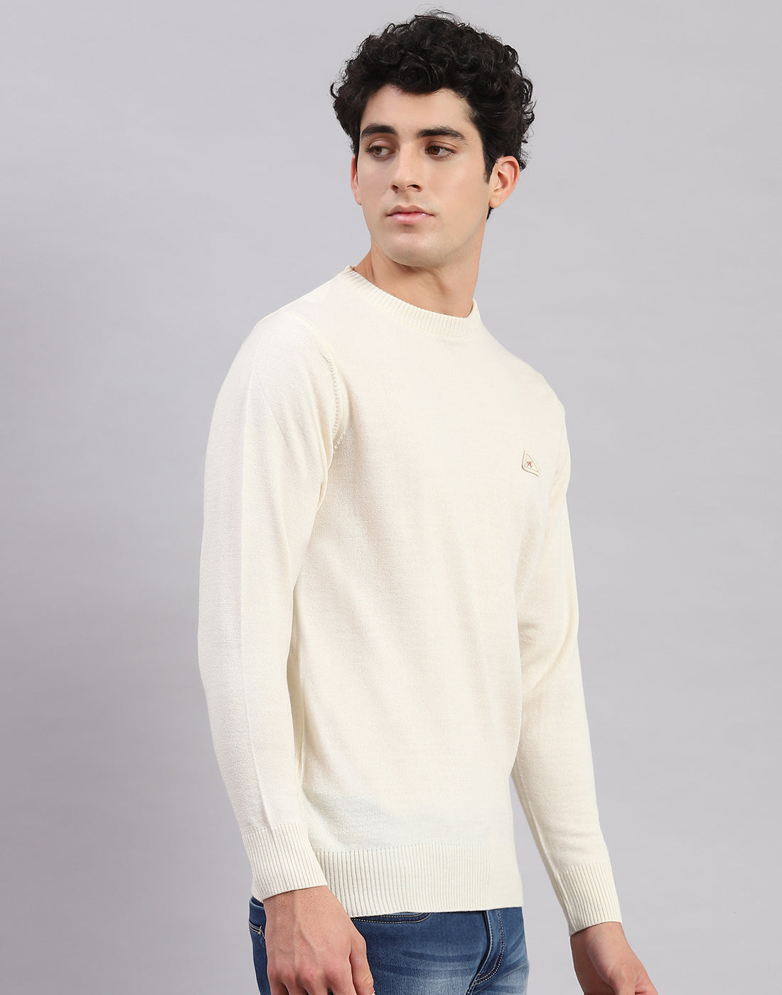 Men Cream Solid Round Neck Full Sleeve Pullover