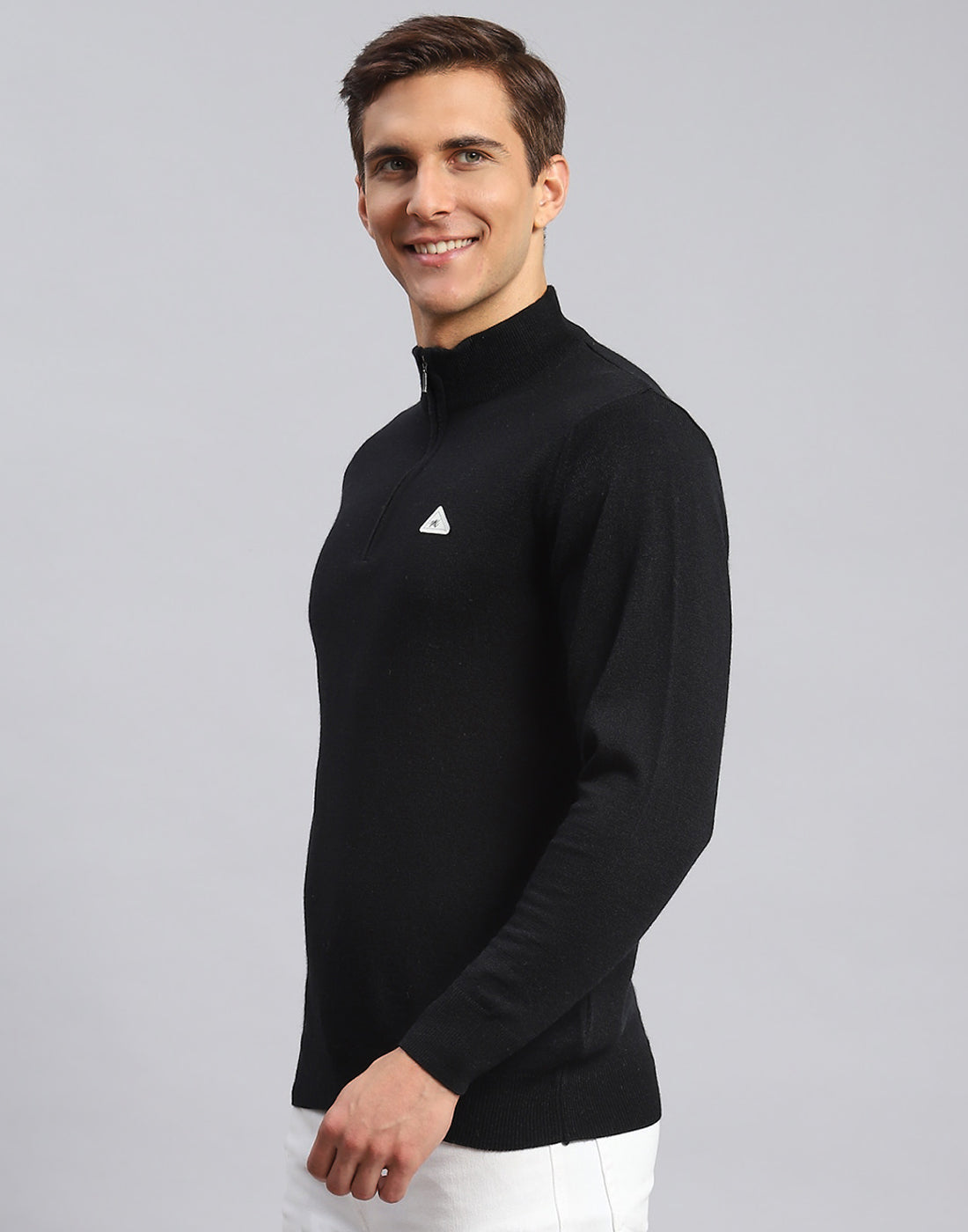 Men Black Solid High Neck Full Sleeve Pullover