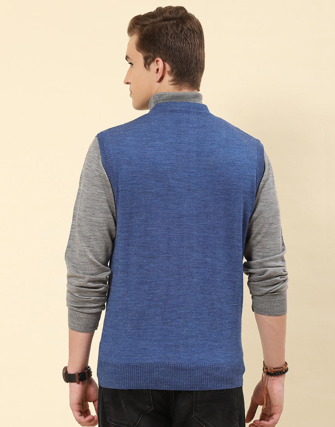 Men Blue Solid V Neck Sleeveless Cardigan