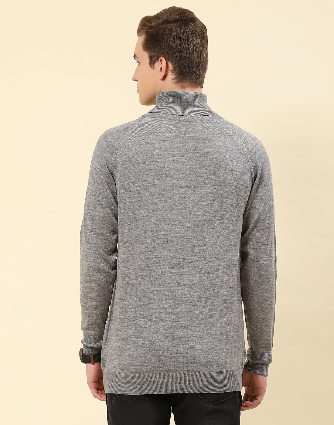 Men Grey Solid High Neck Full Sleeve Pullover