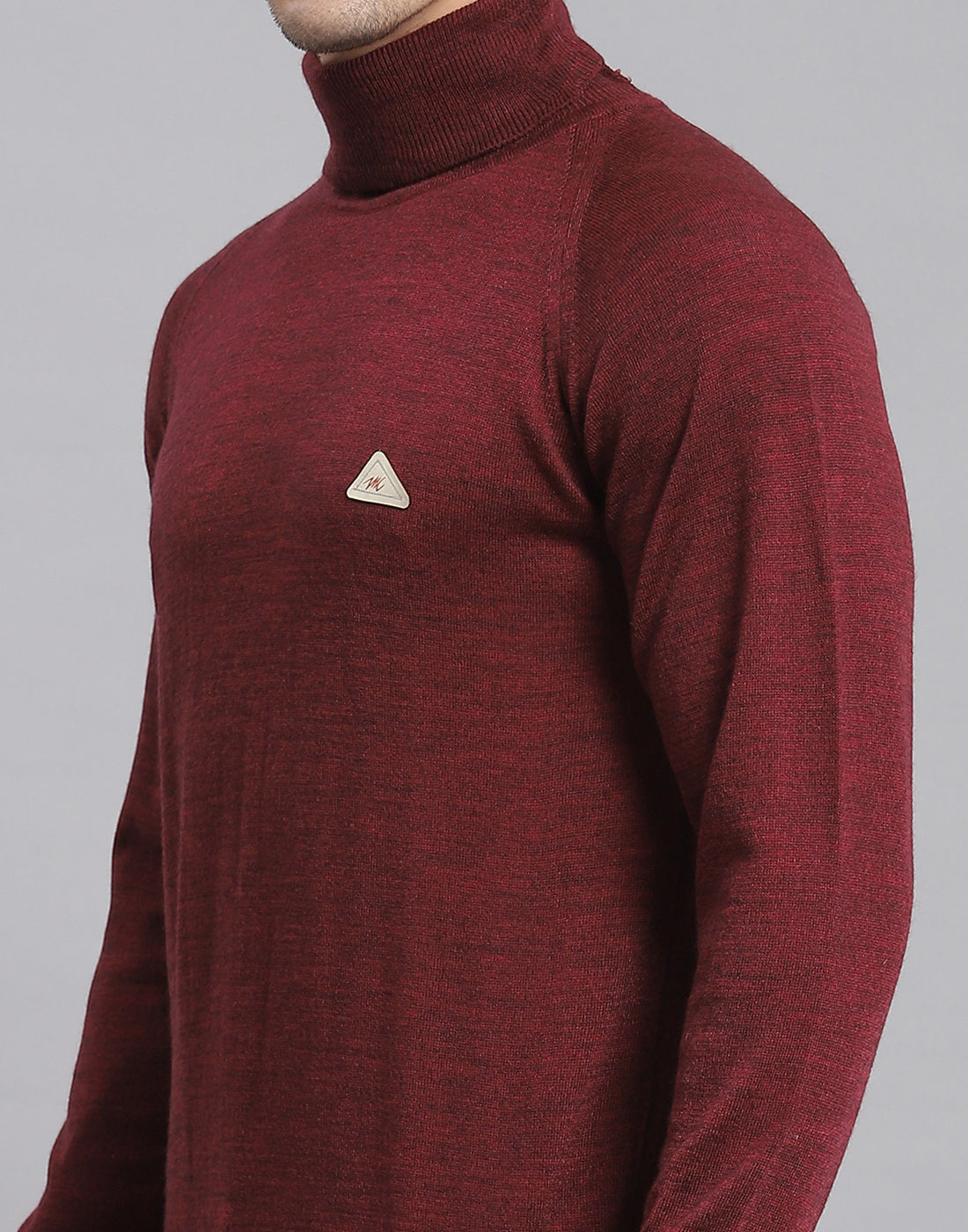 Men Maroon Solid High Neck Full Sleeve Pullover