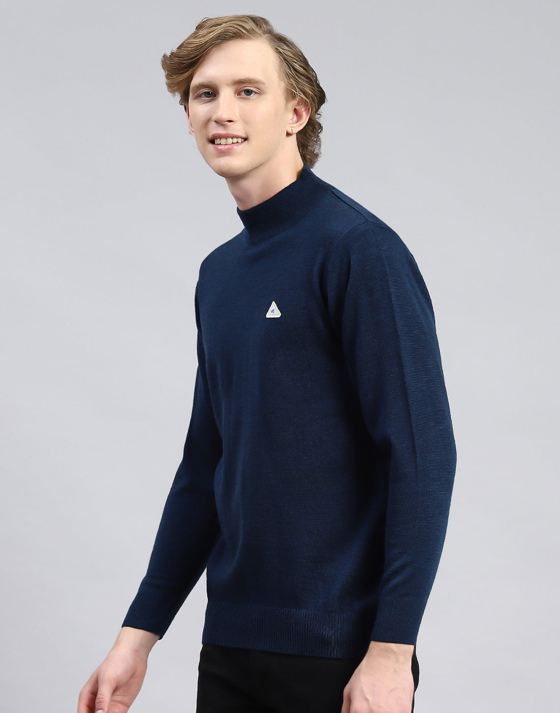 Men Blue Solid Turtle Neck Full Sleeve Pullover