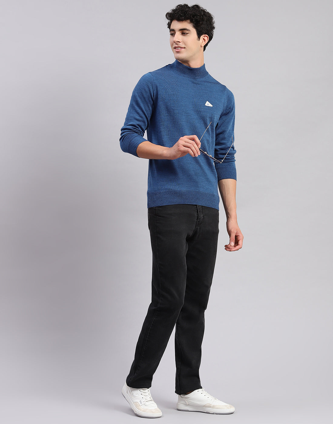 Men Blue Solid Turtle Neck Full Sleeve Pullover