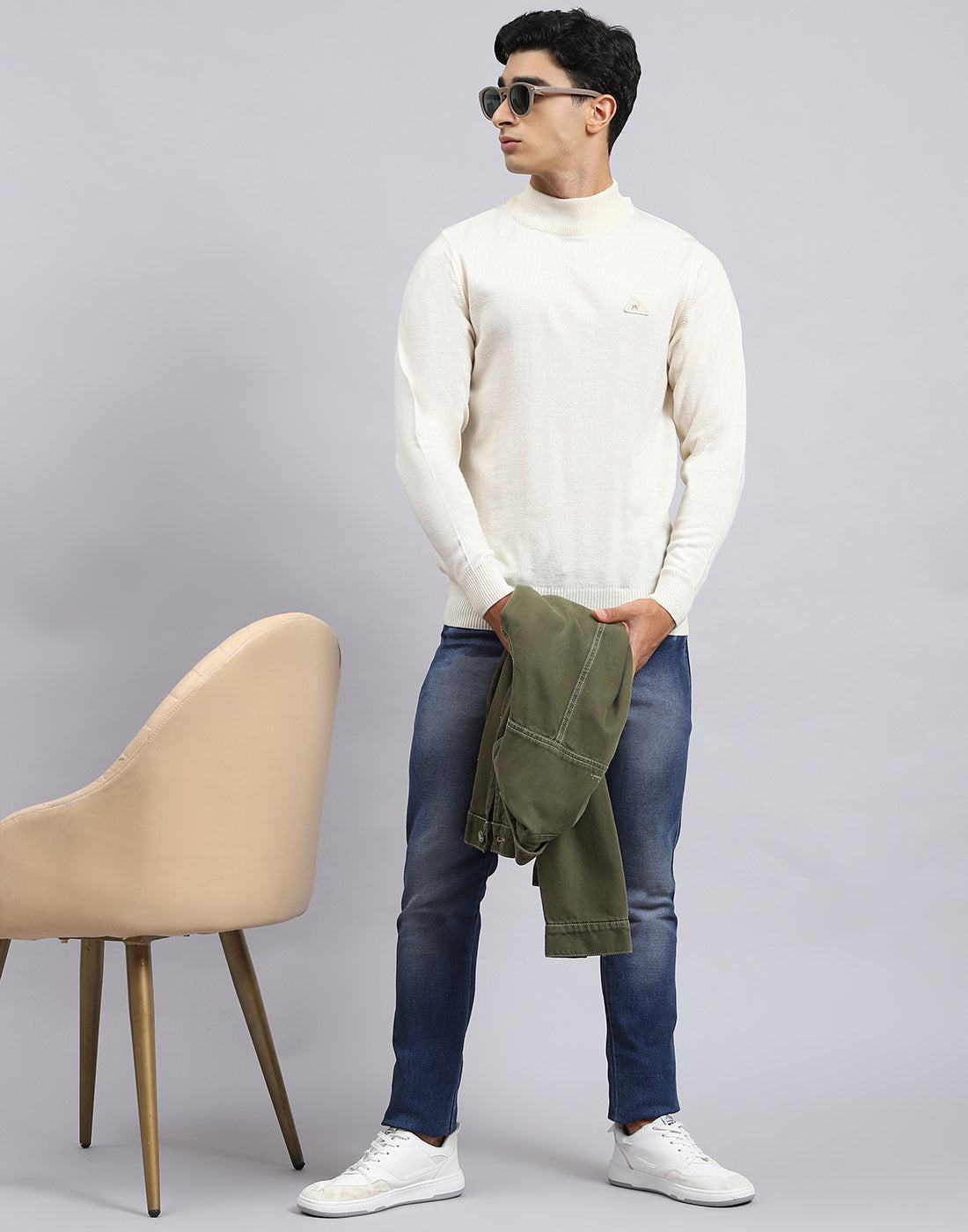 Men Cream Solid Turtle Neck Full Sleeve Pullover