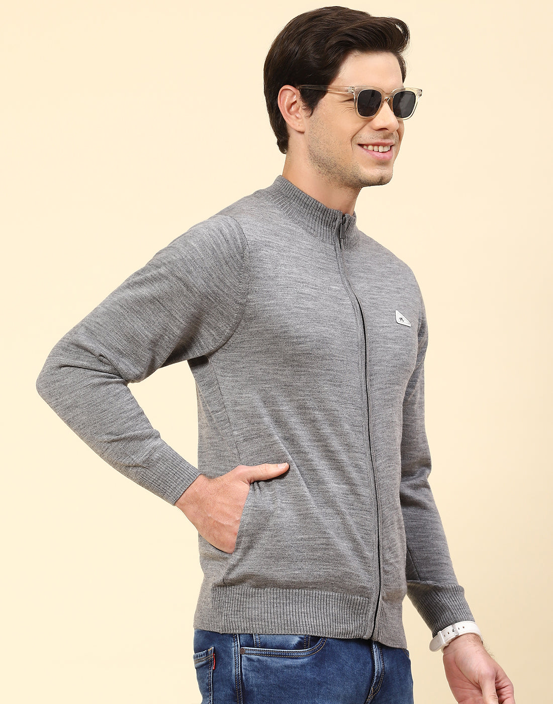 Men Grey Solid Stand Collar Full Sleeve Pullover