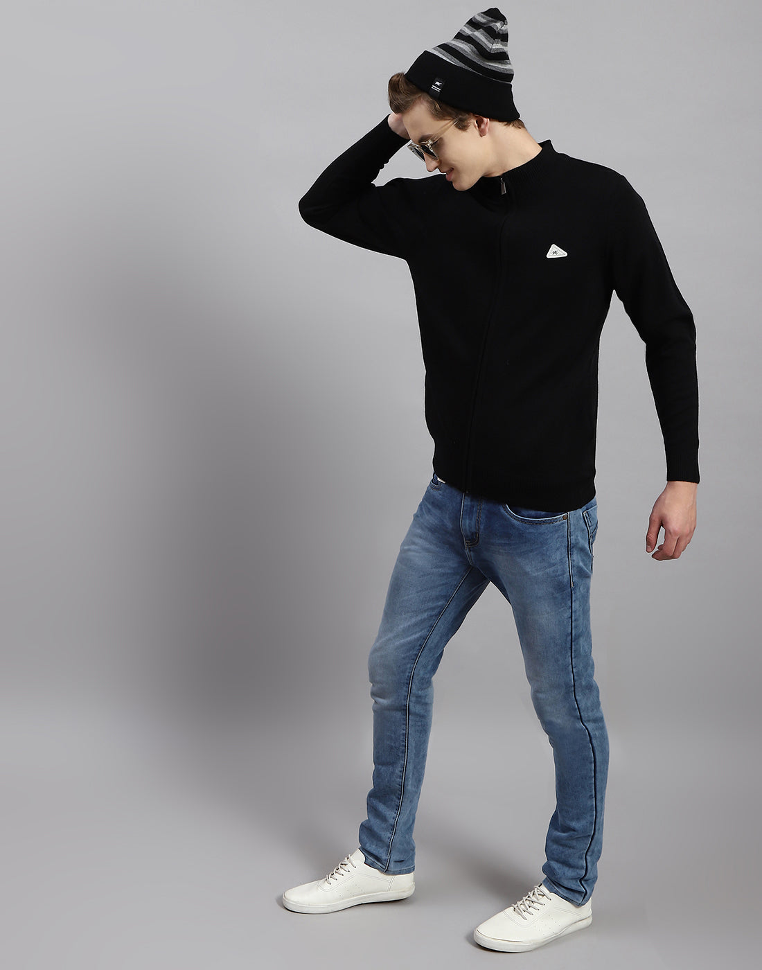 Men Black Solid Stand Collar Full Sleeve Pullover