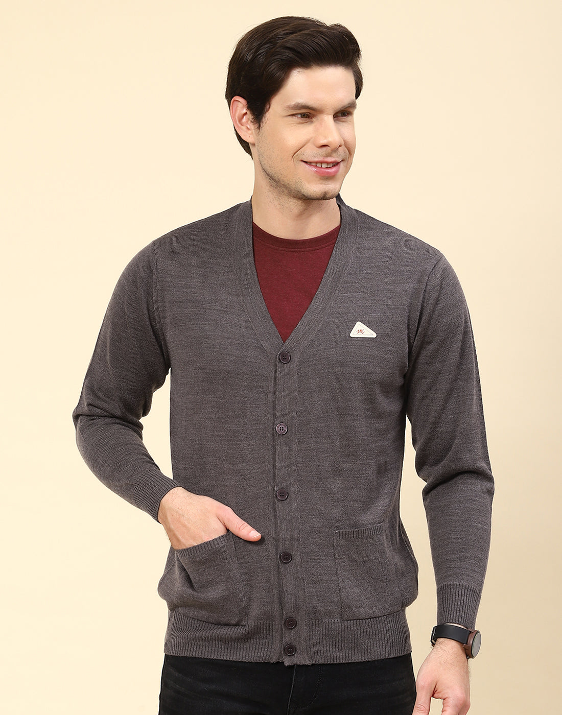 Men Grey Solid V Neck Full Sleeve Cardigan