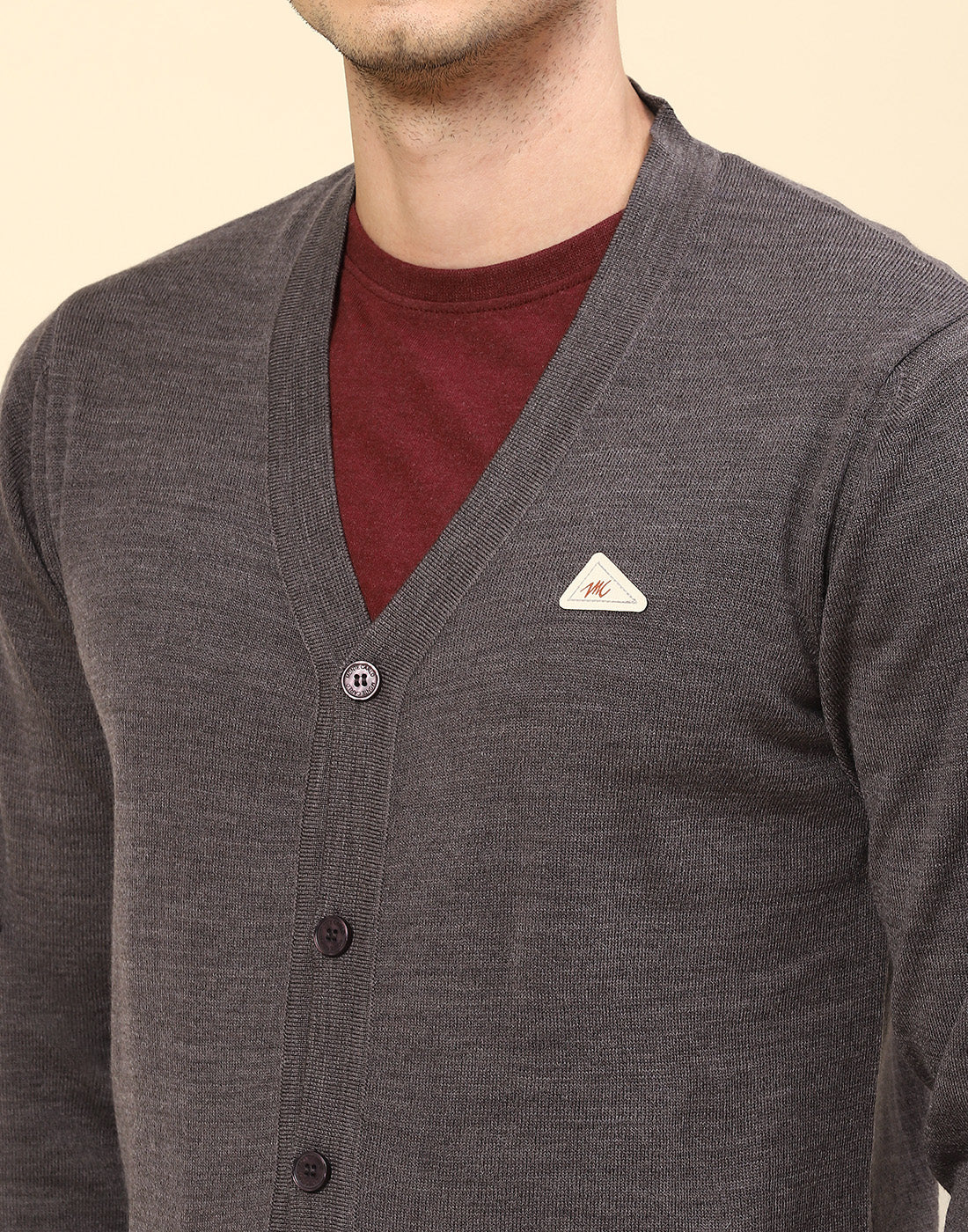 Men Grey Solid V Neck Full Sleeve Cardigan