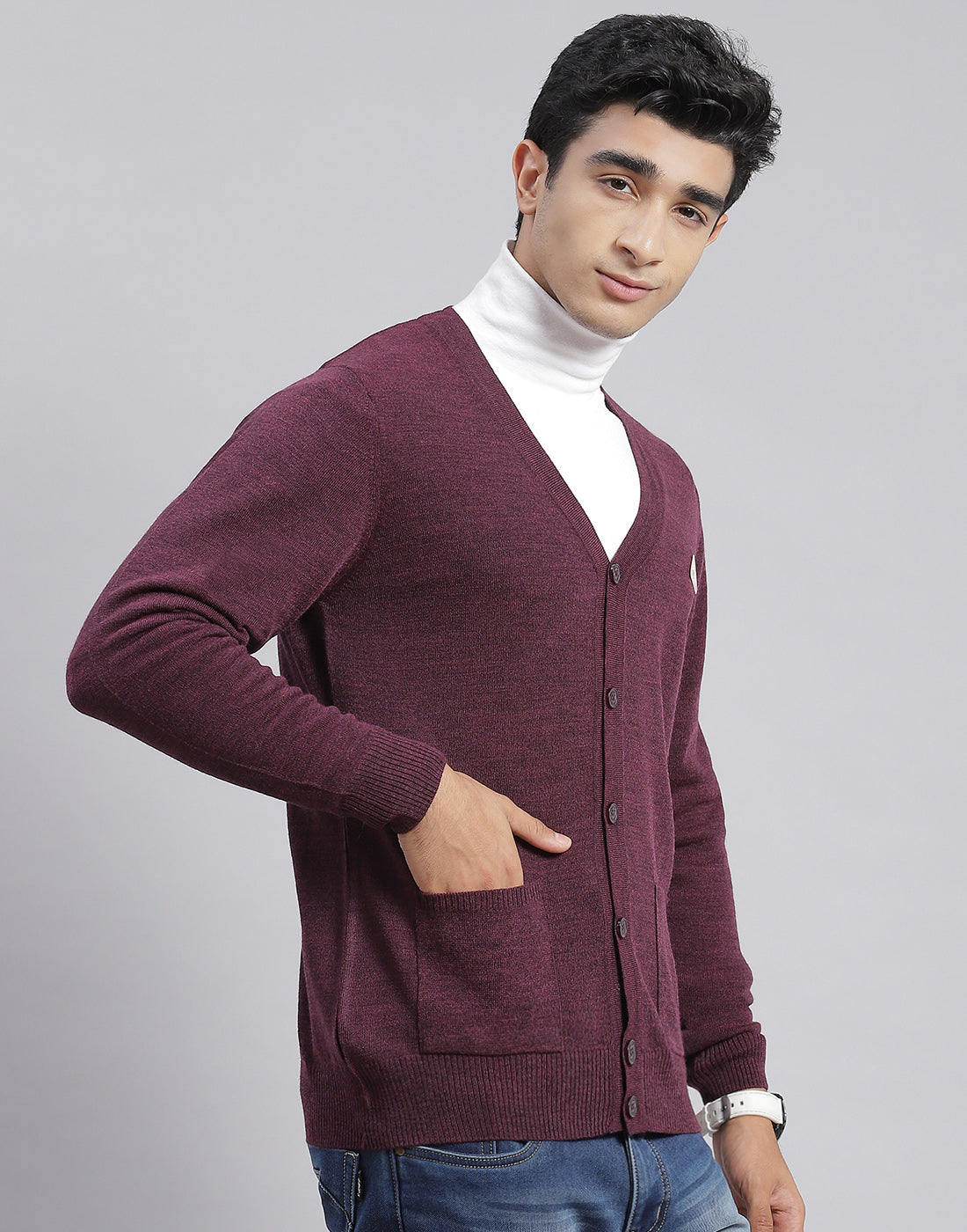 Men Purple Solid V Neck Full Sleeve Cardigan