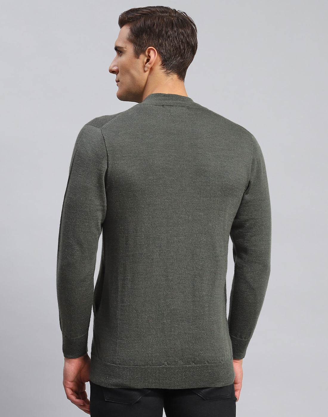 Men Olive Solid Stand Collar Full Sleeve Pullover