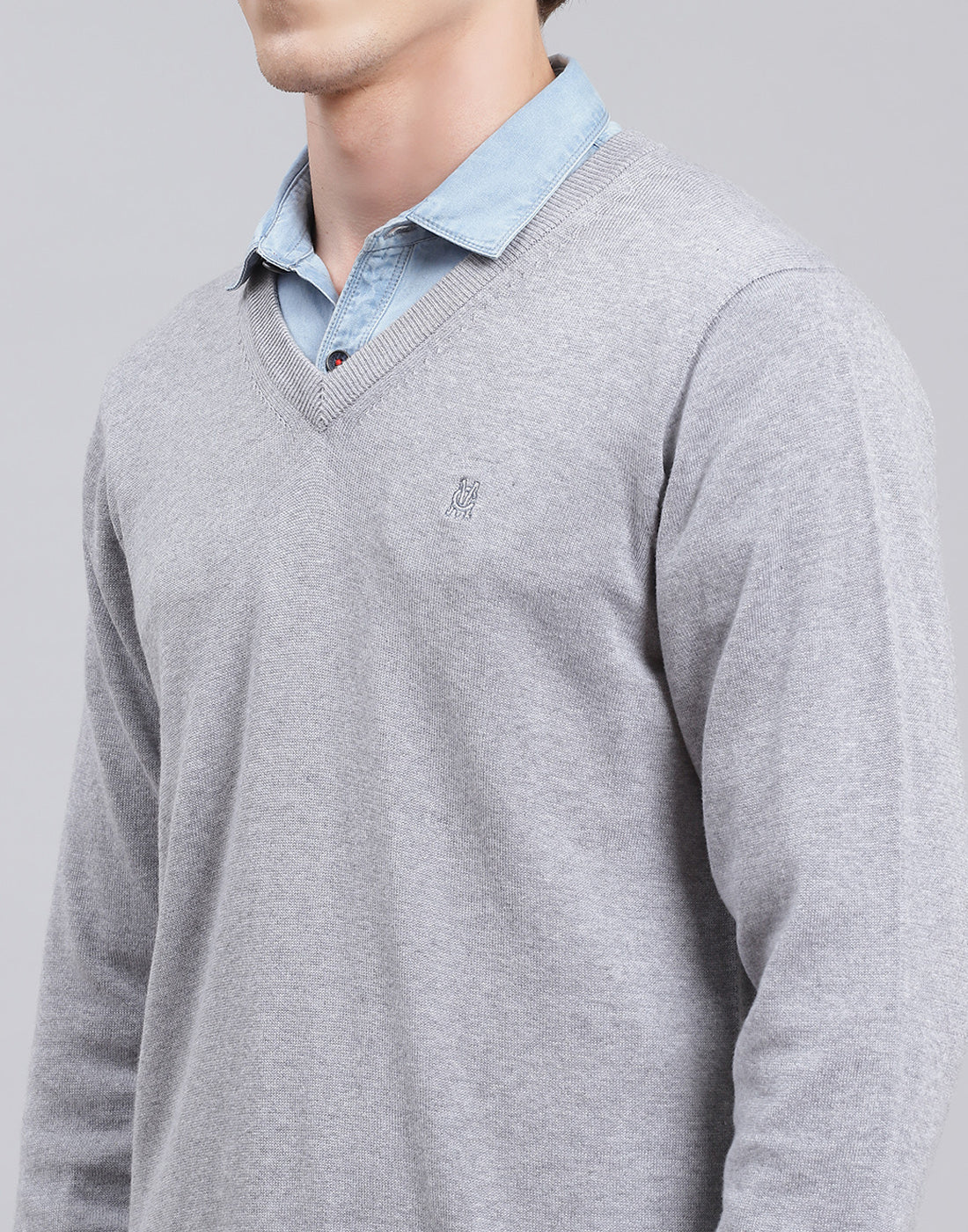 Men Grey Solid V Neck Full Sleeve Pullover