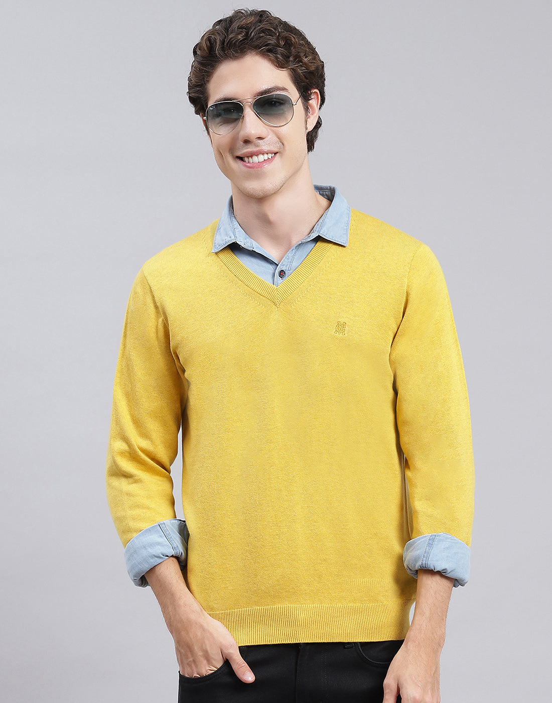 Men Yellow Solid V Neck Full Sleeve Pullover