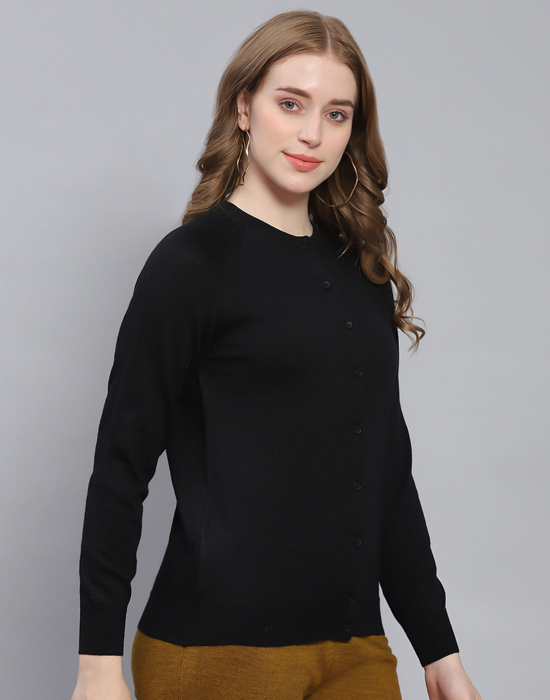 Women Black Solid Round Neck Full Sleeve Cardigan