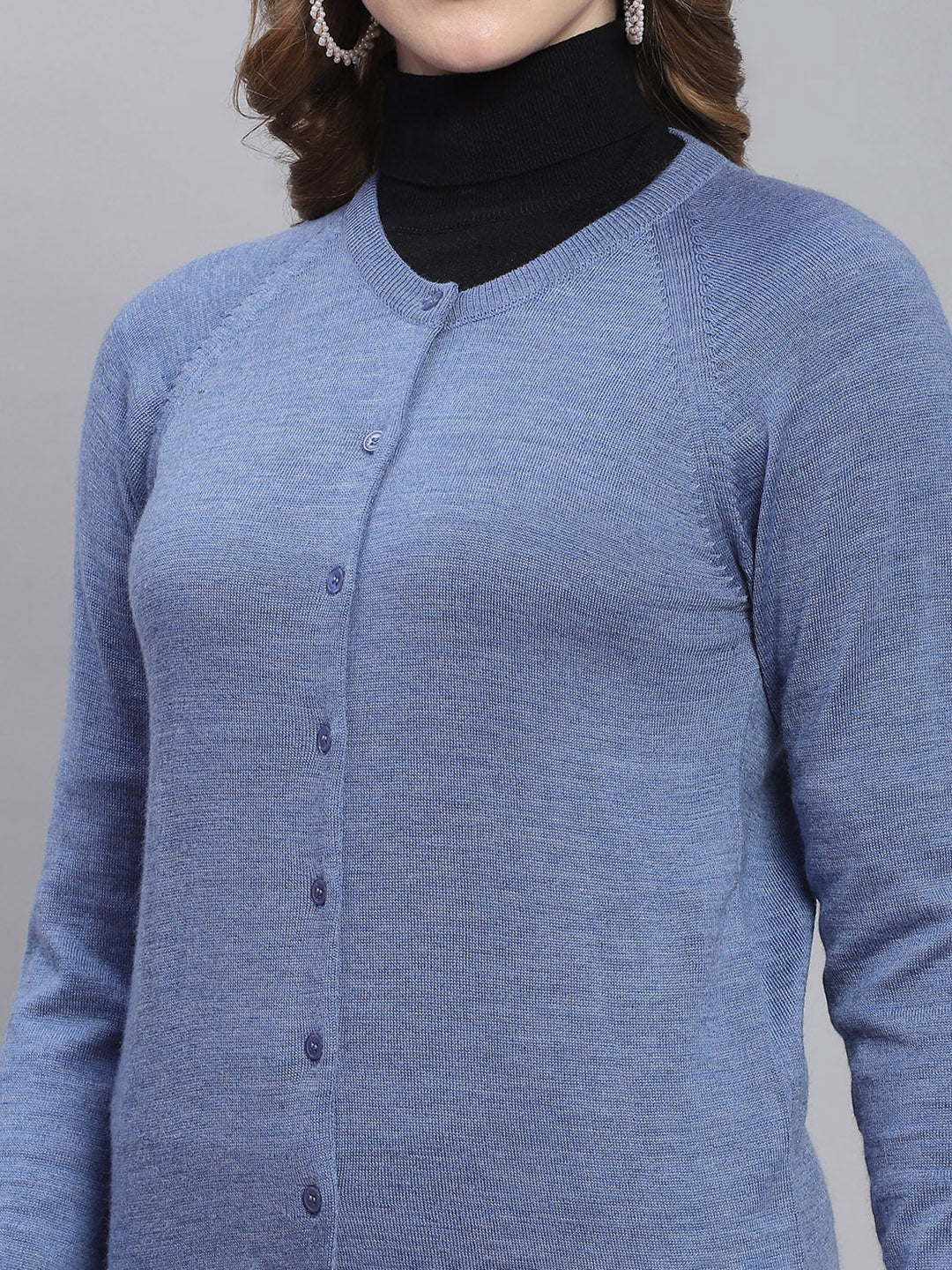 Women Blue Solid Round Neck Full Sleeve Cardigan