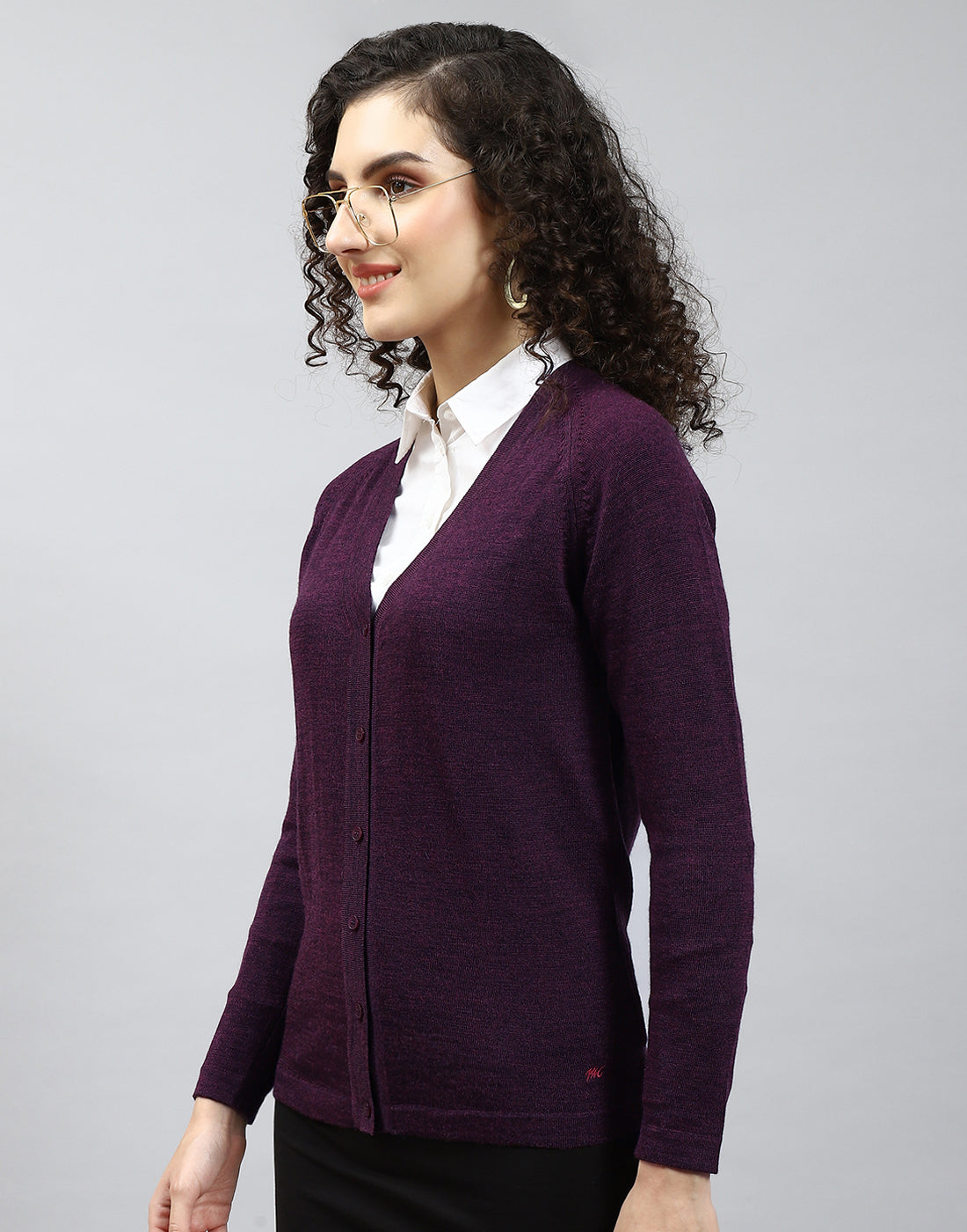 Women Maroon Solid V Neck Full Sleeve Cardigan