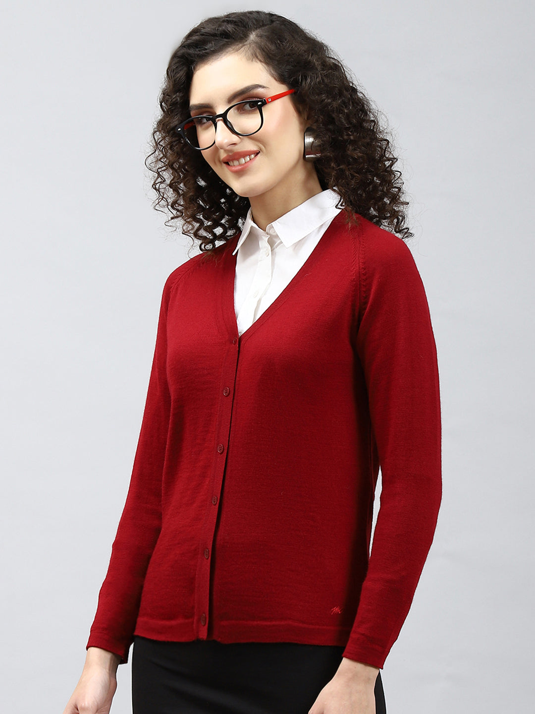 Women Maroon Solid V Neck Full Sleeve Cardigan