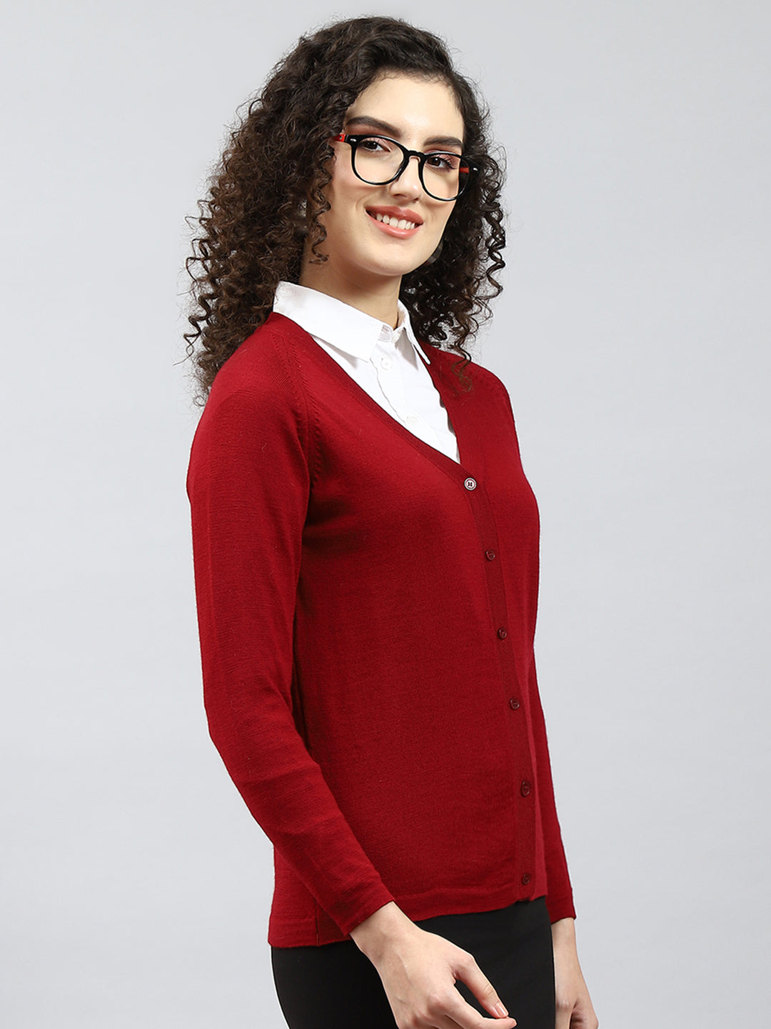 Women Maroon Solid V Neck Full Sleeve Cardigan