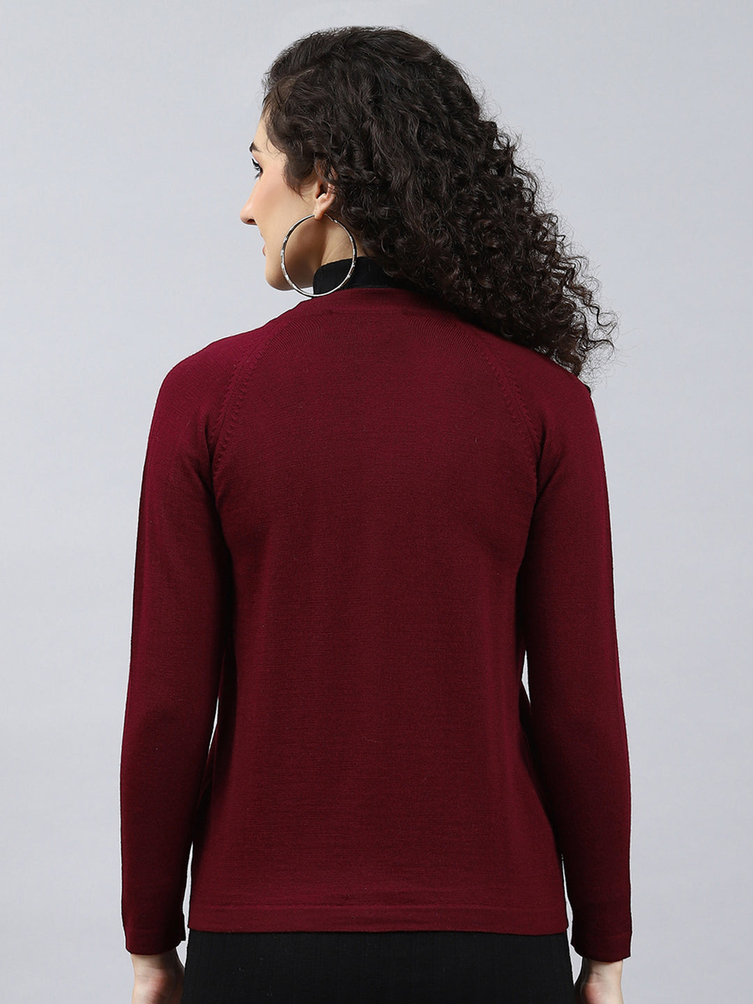 Women Maroon Solid V Neck Full Sleeve Cardigan