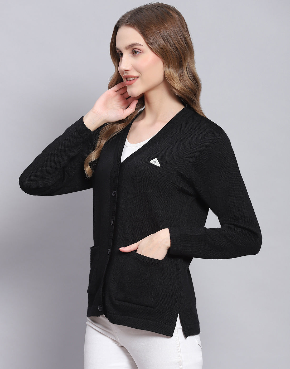 Women Black Solid V Neck Full Sleeve Cardigan