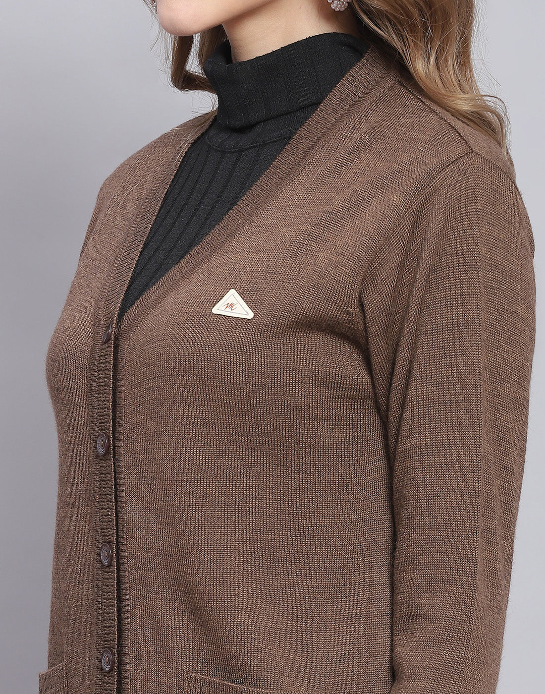 Women Brown Solid V Neck Full Sleeve Cardigan