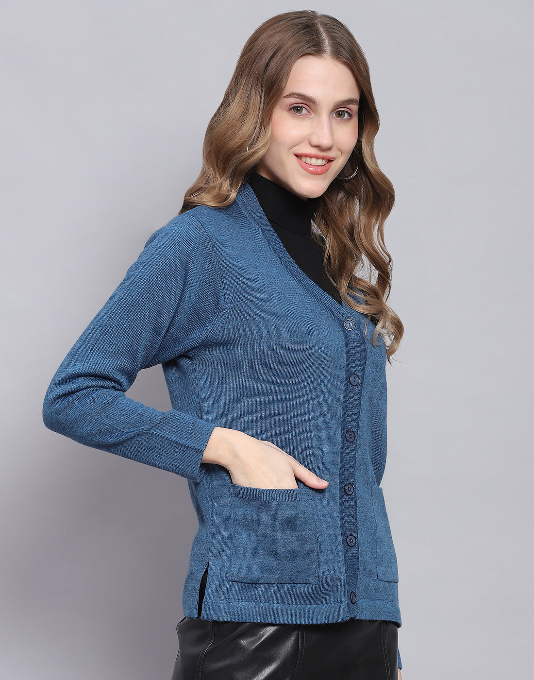 Women Blue Solid V Neck Full Sleeve Cardigan