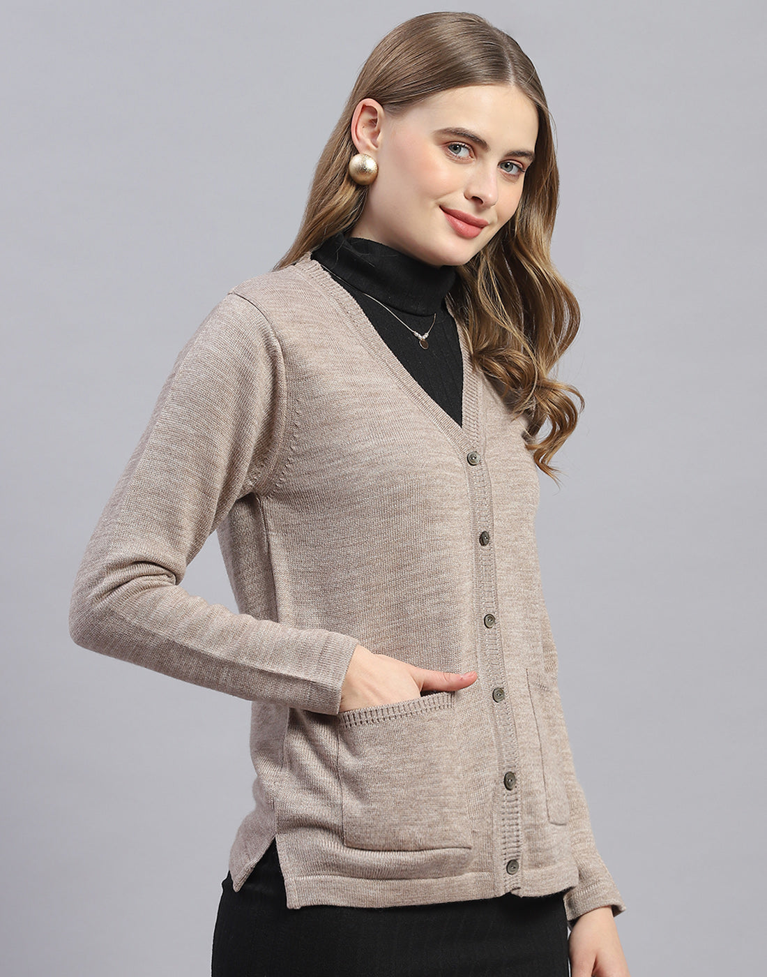 Women Brown Solid V Neck Full Sleeve Cardigan