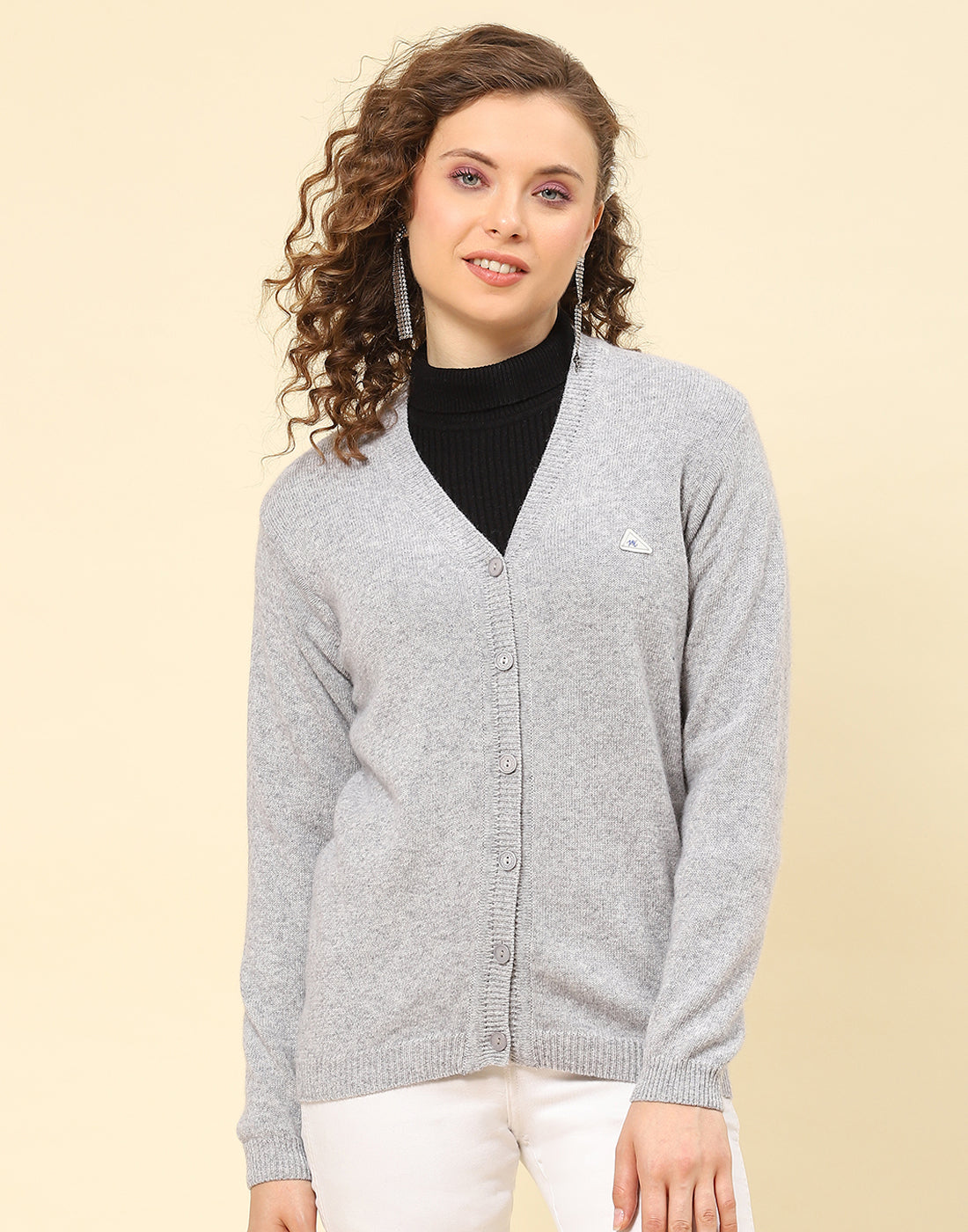 Women Grey Solid V Neck Full Sleeve Cardigan