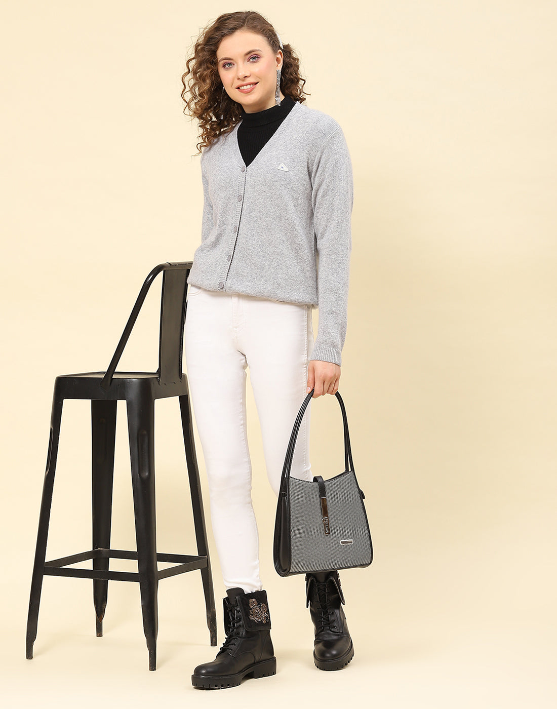 Women Grey Solid V Neck Full Sleeve Cardigan