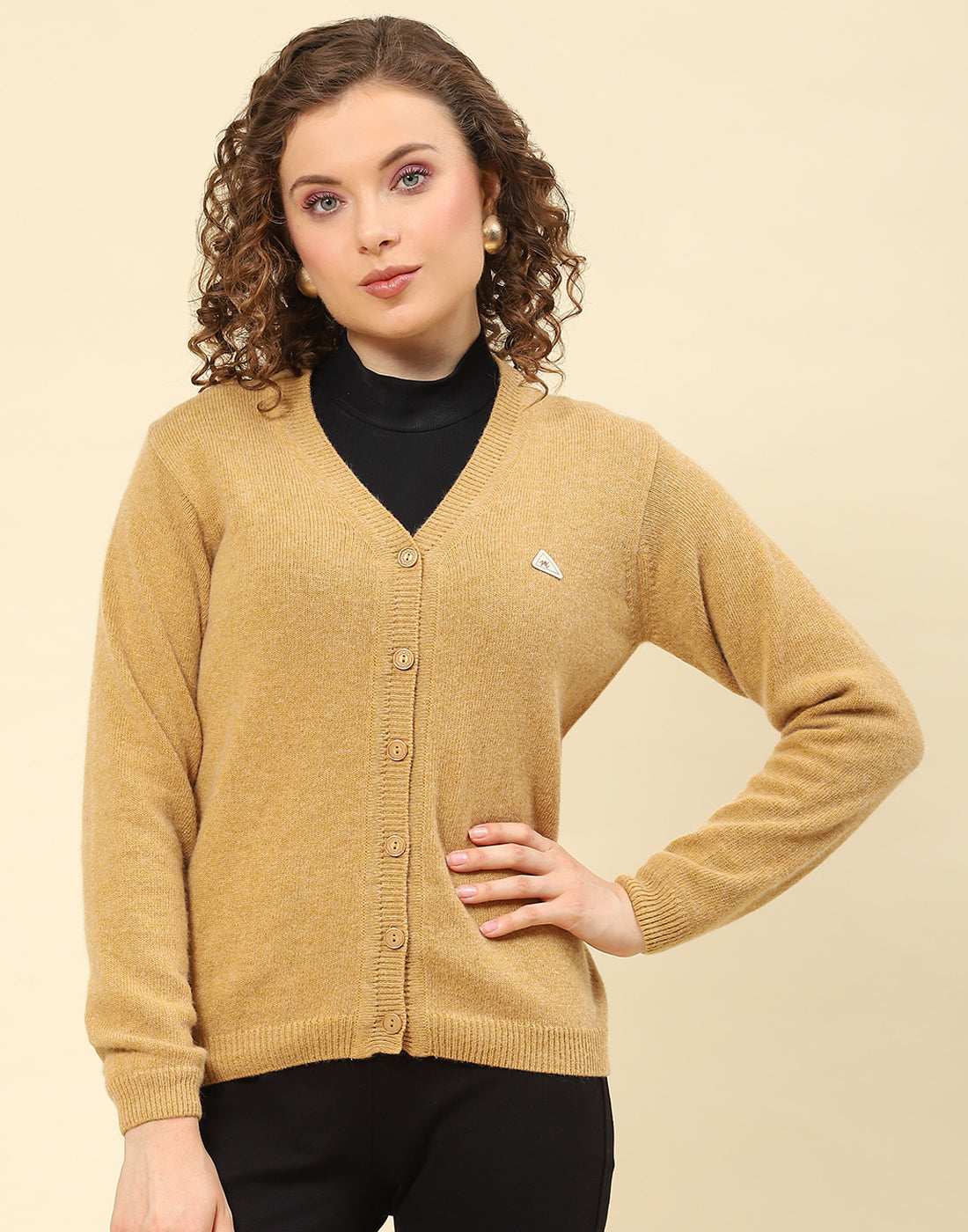 Women Brown Solid V Neck Full Sleeve Cardigan