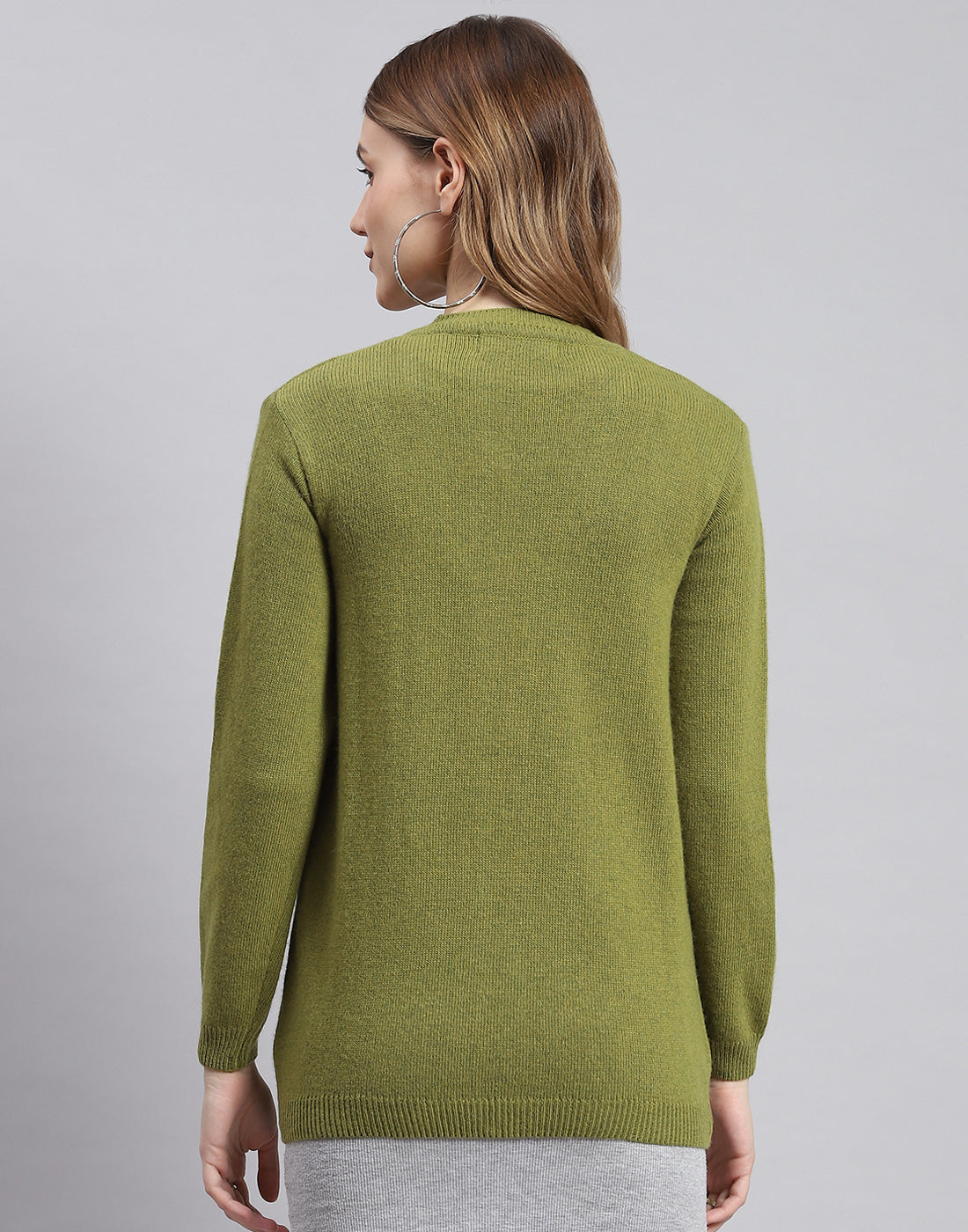 Women Green Solid V Neck Full Sleeve Cardigan