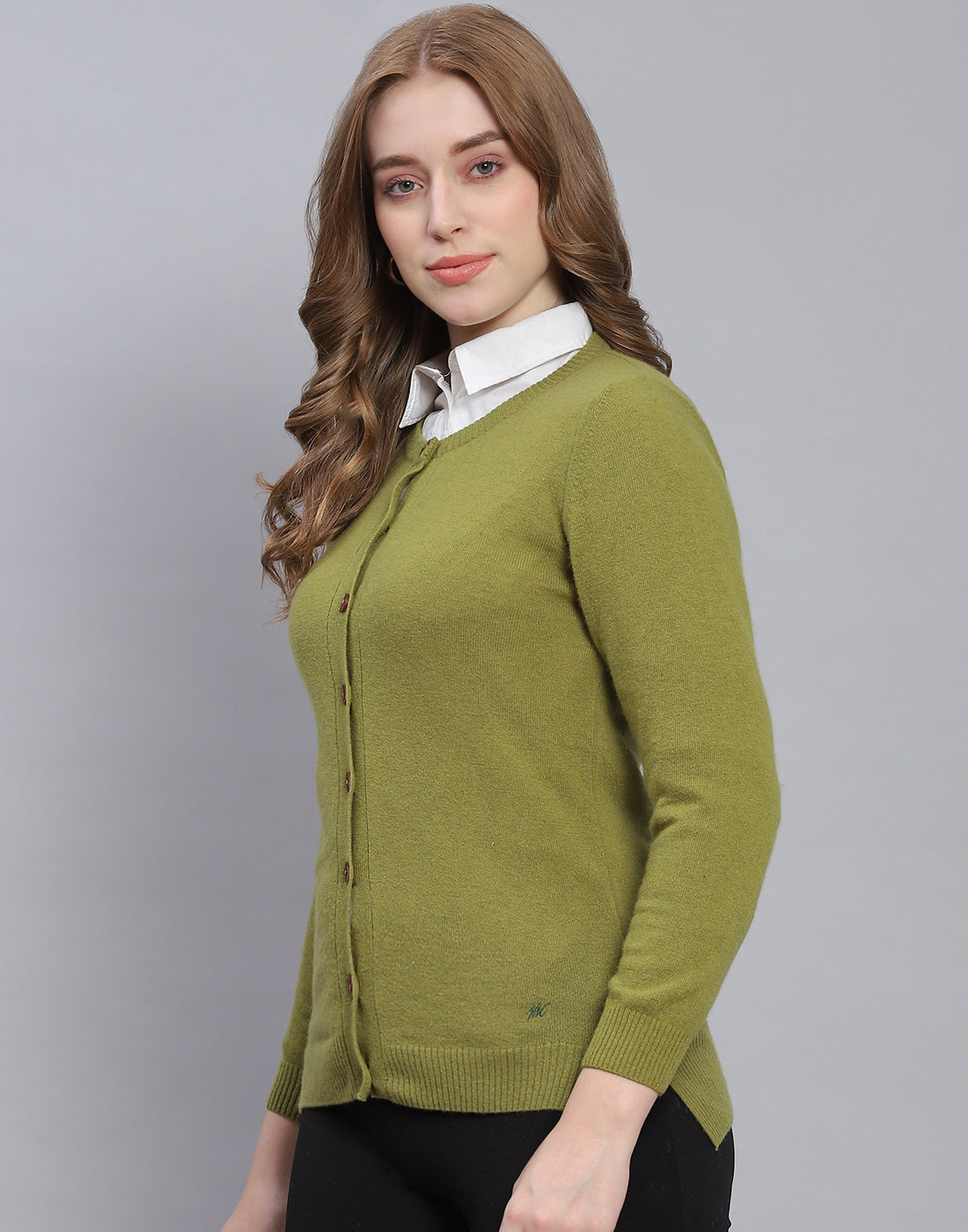 Women Green Solid Round Neck Full Sleeve Cardigan