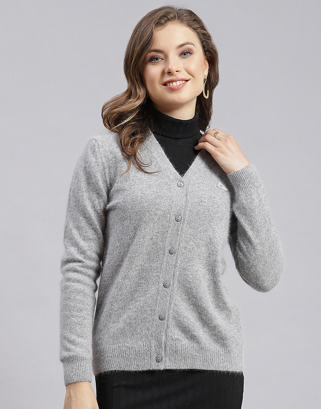 Women Grey Solid V Neck Full Sleeve Cardigan