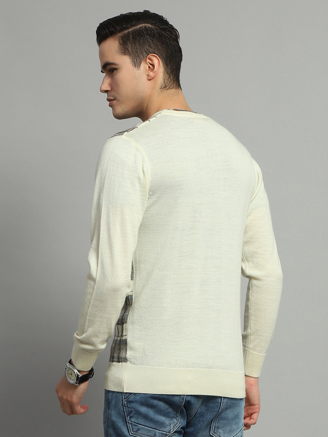 Men Off White Check V Neck Full Sleeve Pullover