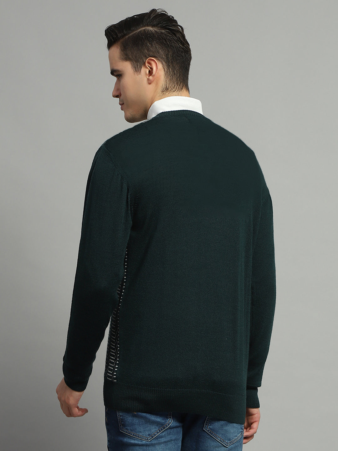 Men Green Self Design V Neck Full Sleeve Pullover