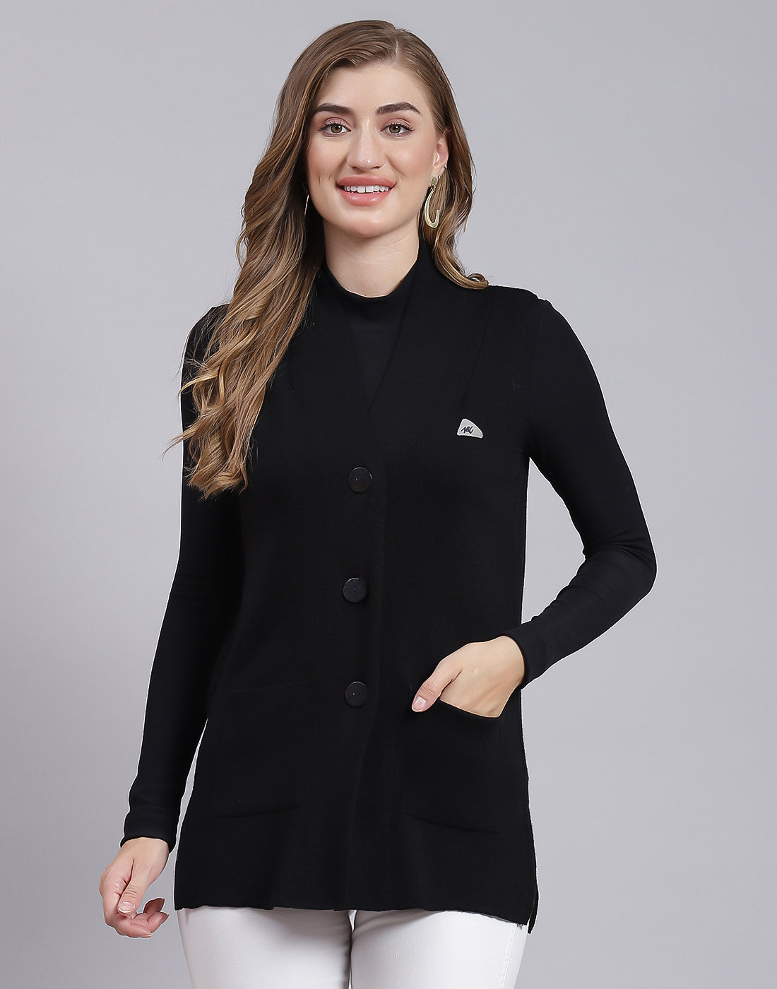 Women Black Solid V Neck Sleeveless Cardigan