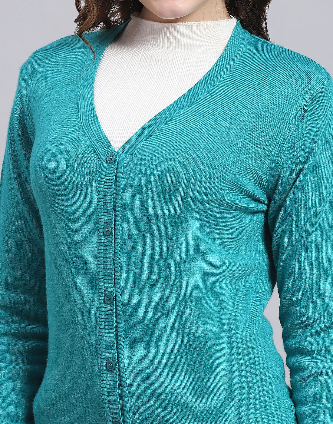 Women Turquoise Blue Solid V Neck Full Sleeve Cardigan