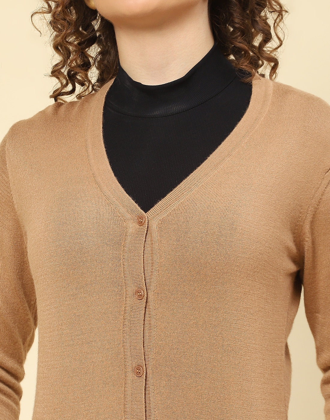 Women Beige Solid V Neck Full Sleeve Cardigan