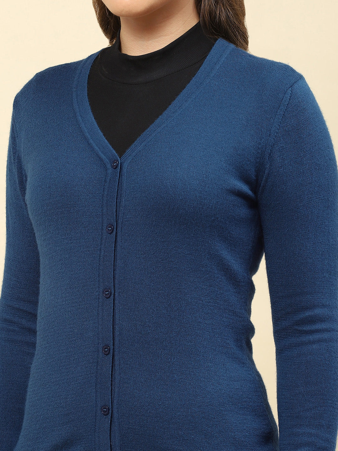 Women Teal Blue Solid V Neck Full Sleeve Cardigan