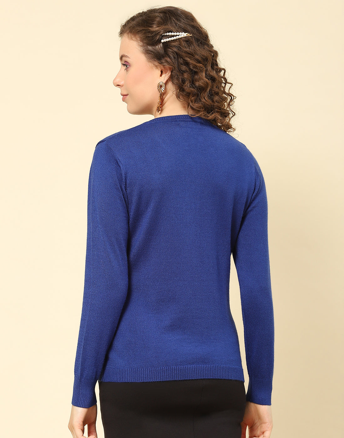 Women Blue Solid Round Neck Full Sleeve Cardigan