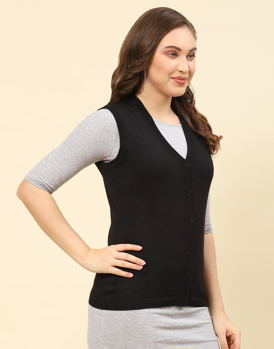 Women Black Solid V Neck Sleeveless Cardigan