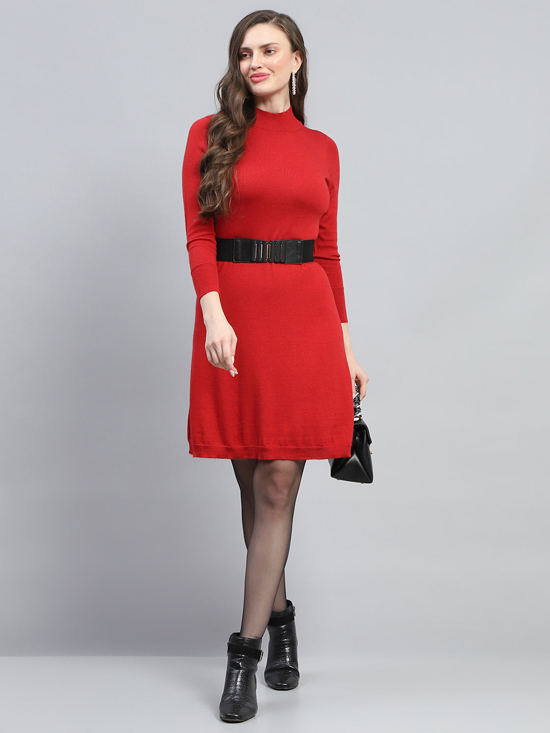 Women Red Solid Round Neck Full Sleeve Dress