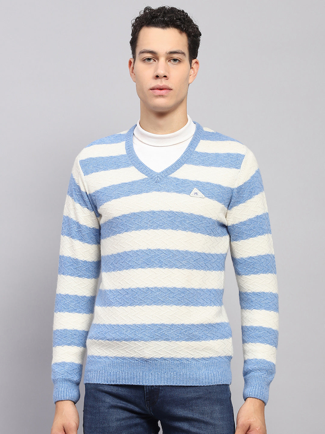 Men Blue Stripe V Neck Full Sleeve Pullover