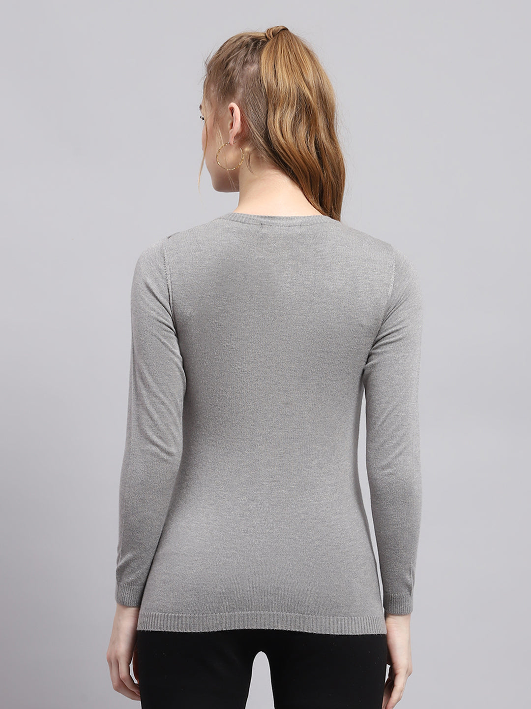 Women Grey Solid Round Neck Full Sleeve Cardigan