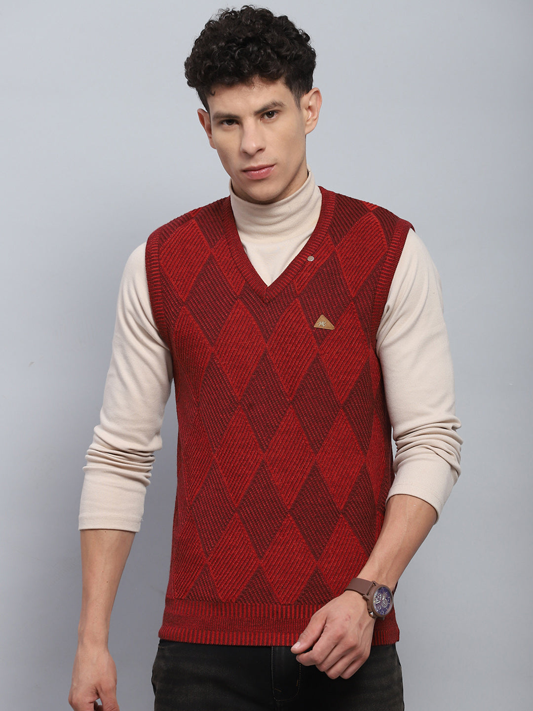 Men Maroon Self Design V Neck Sleeveless Sweater