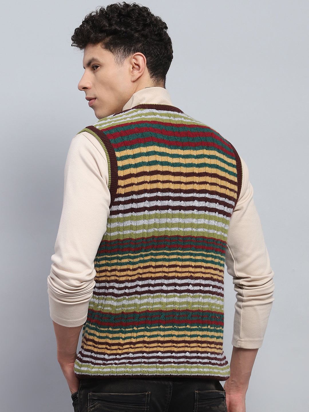 Men Multicolor Stripe V Neck Sleeveless Sweater