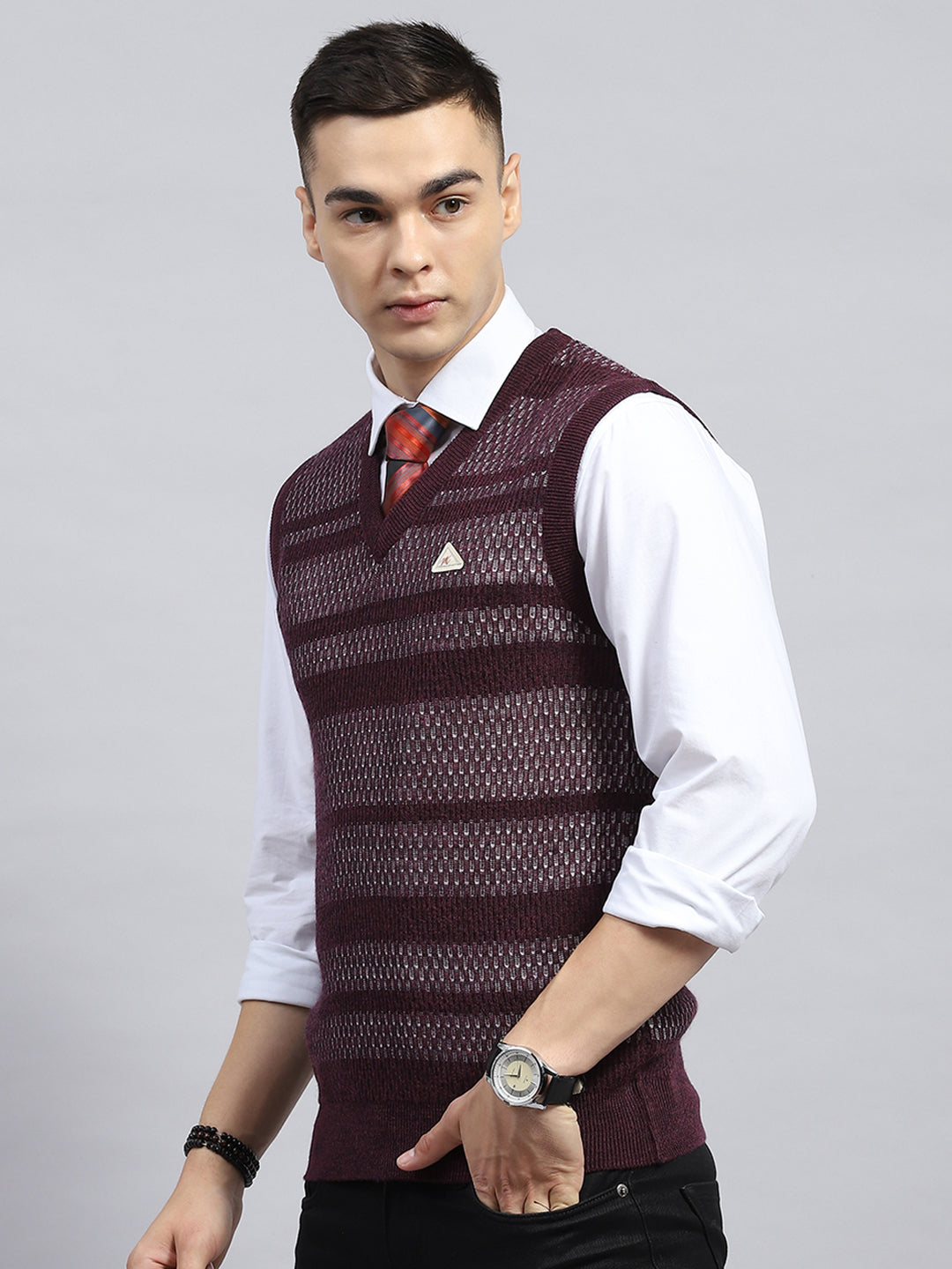 Men Maroon Self Design V Neck Sleeveless Sweater