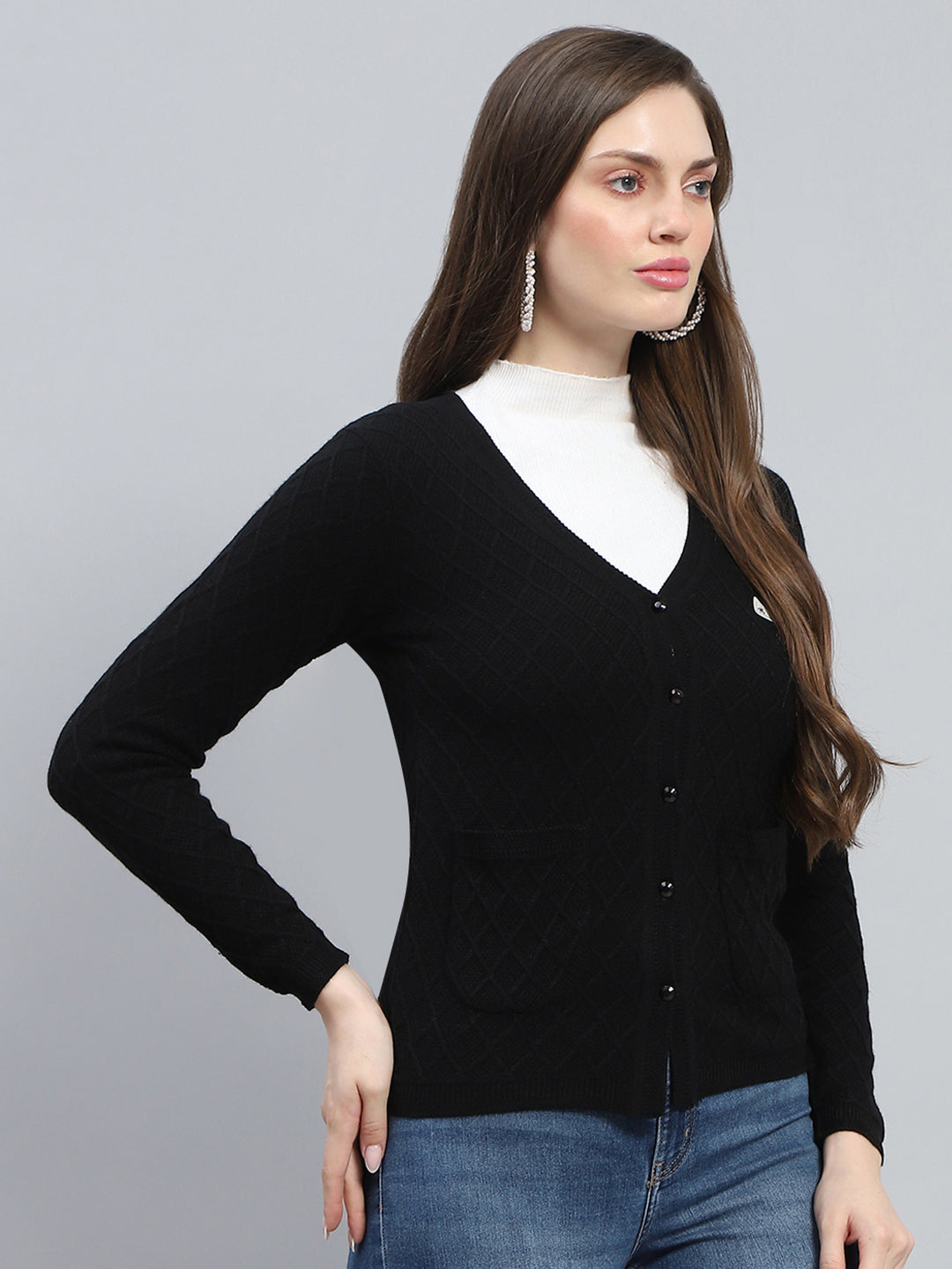 Women Black Self Design V Neck Full Sleeve Cardigan