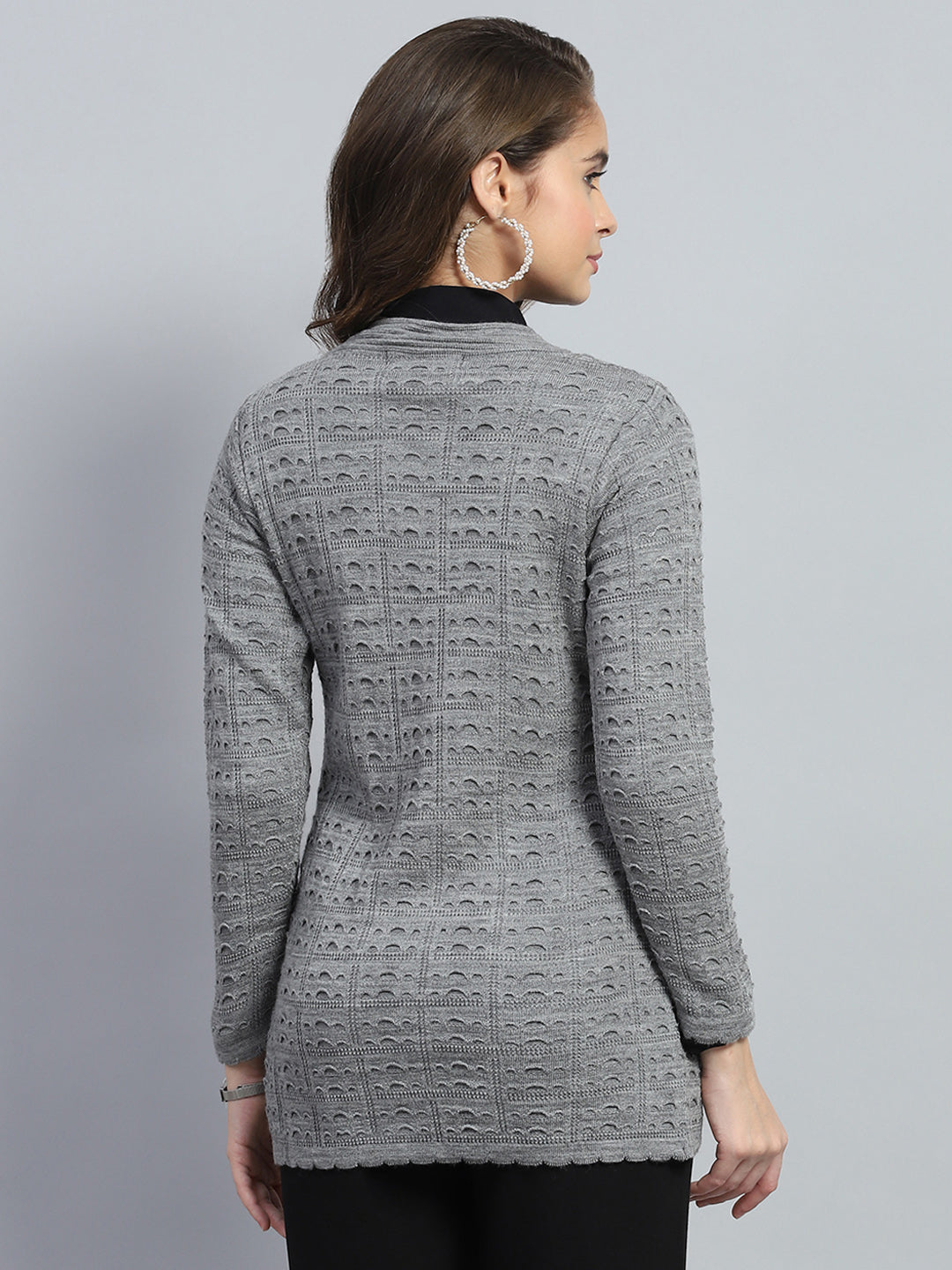 Women Grey Self Design Round Neck Full Sleeve Cardigan