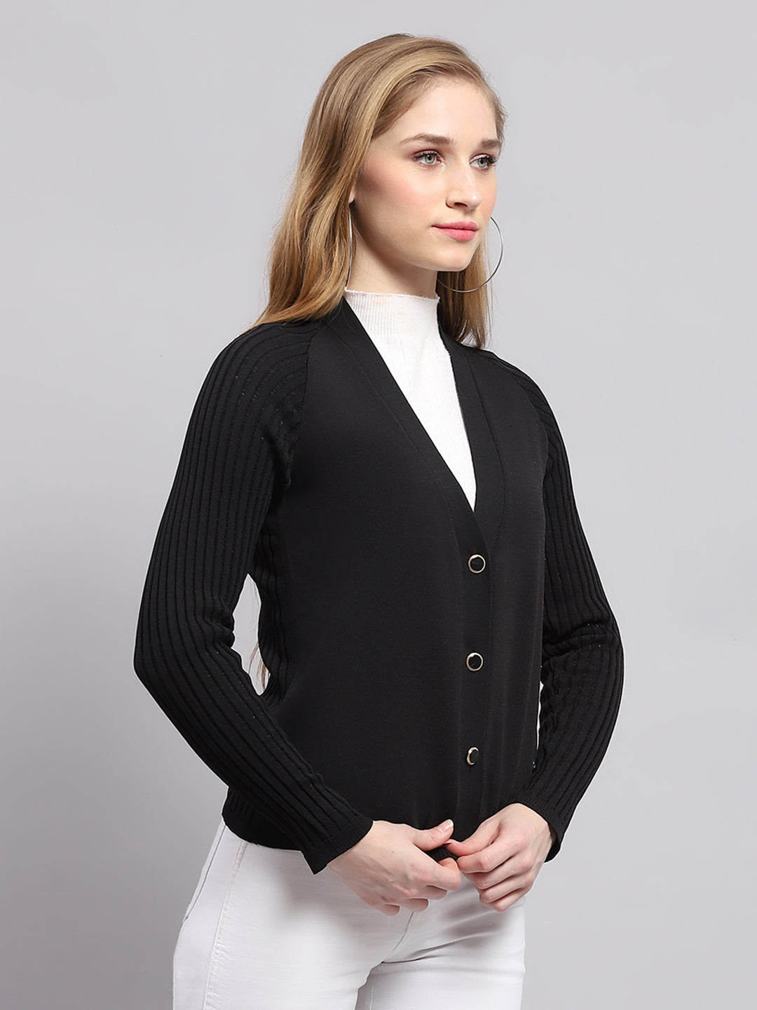 Women Black Solid V Neck Full Sleeve Cardigan